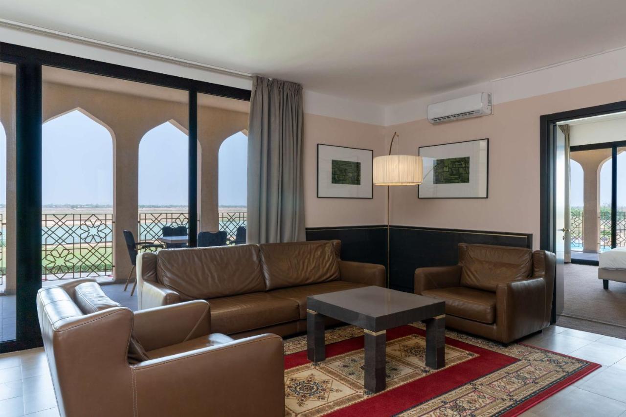 Radisson Blu Hotel NʼDjamena Exteriör bild