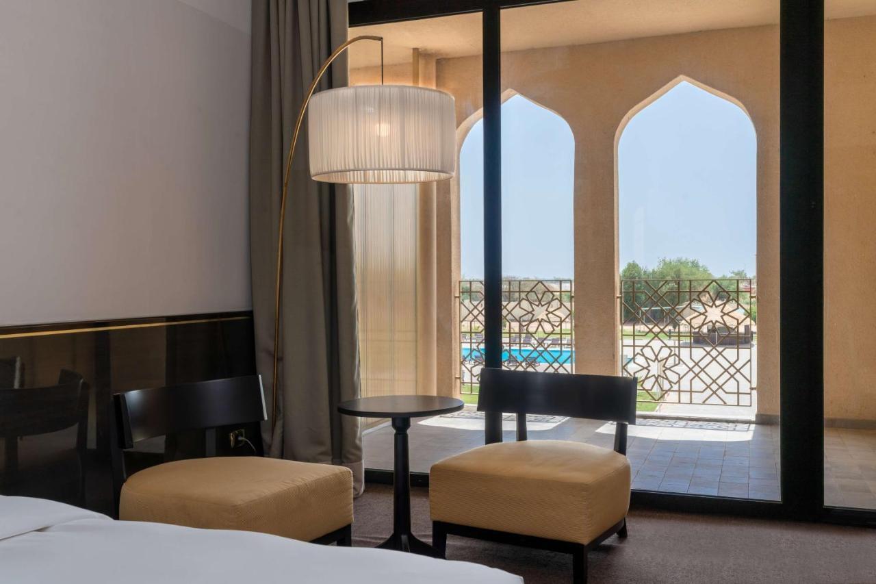 Radisson Blu Hotel NʼDjamena Exteriör bild