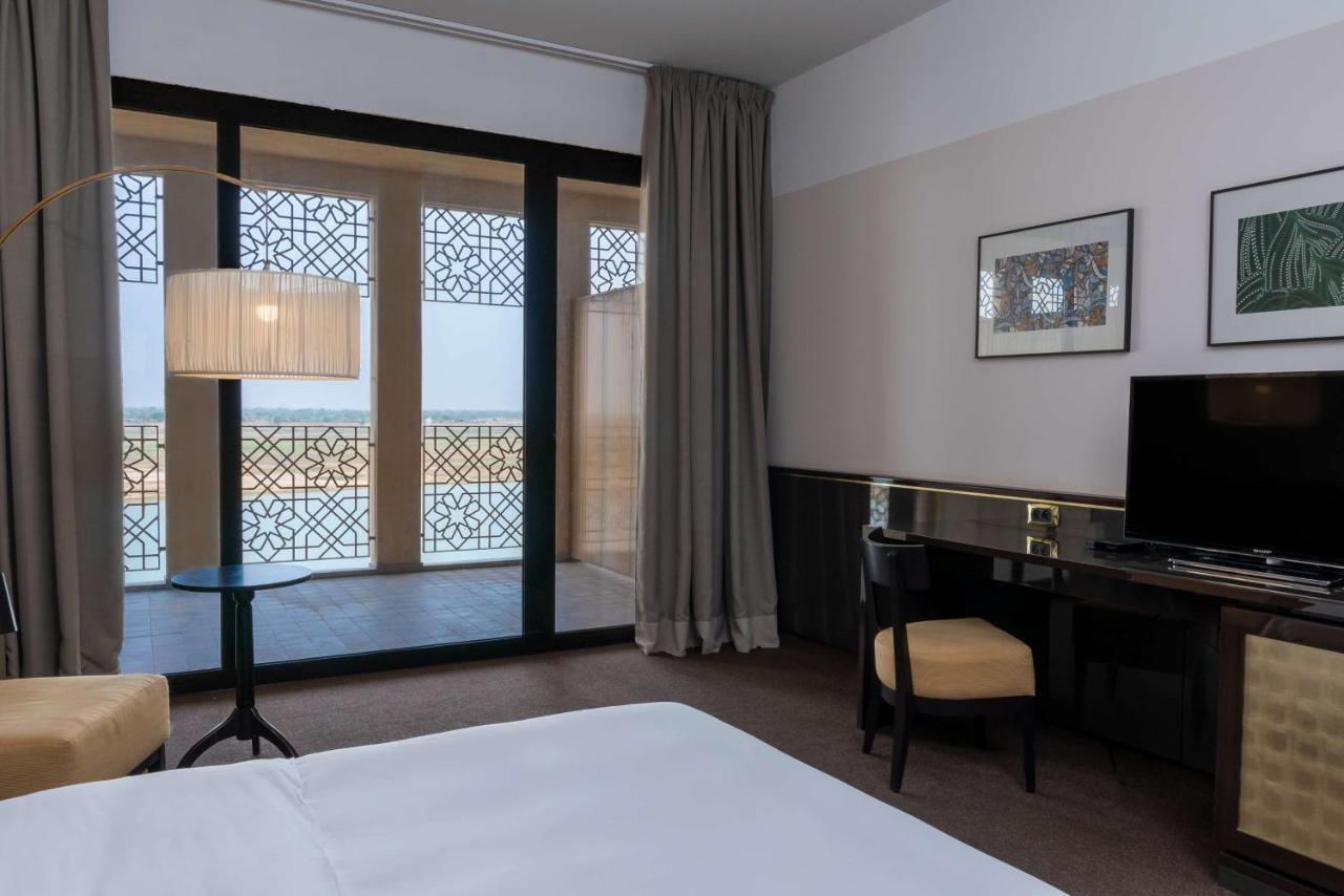 Radisson Blu Hotel NʼDjamena Exteriör bild
