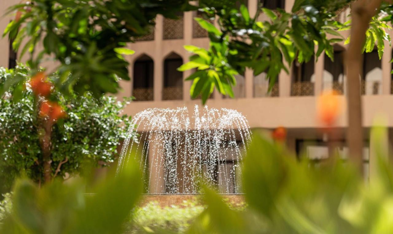 Radisson Blu Hotel NʼDjamena Exteriör bild