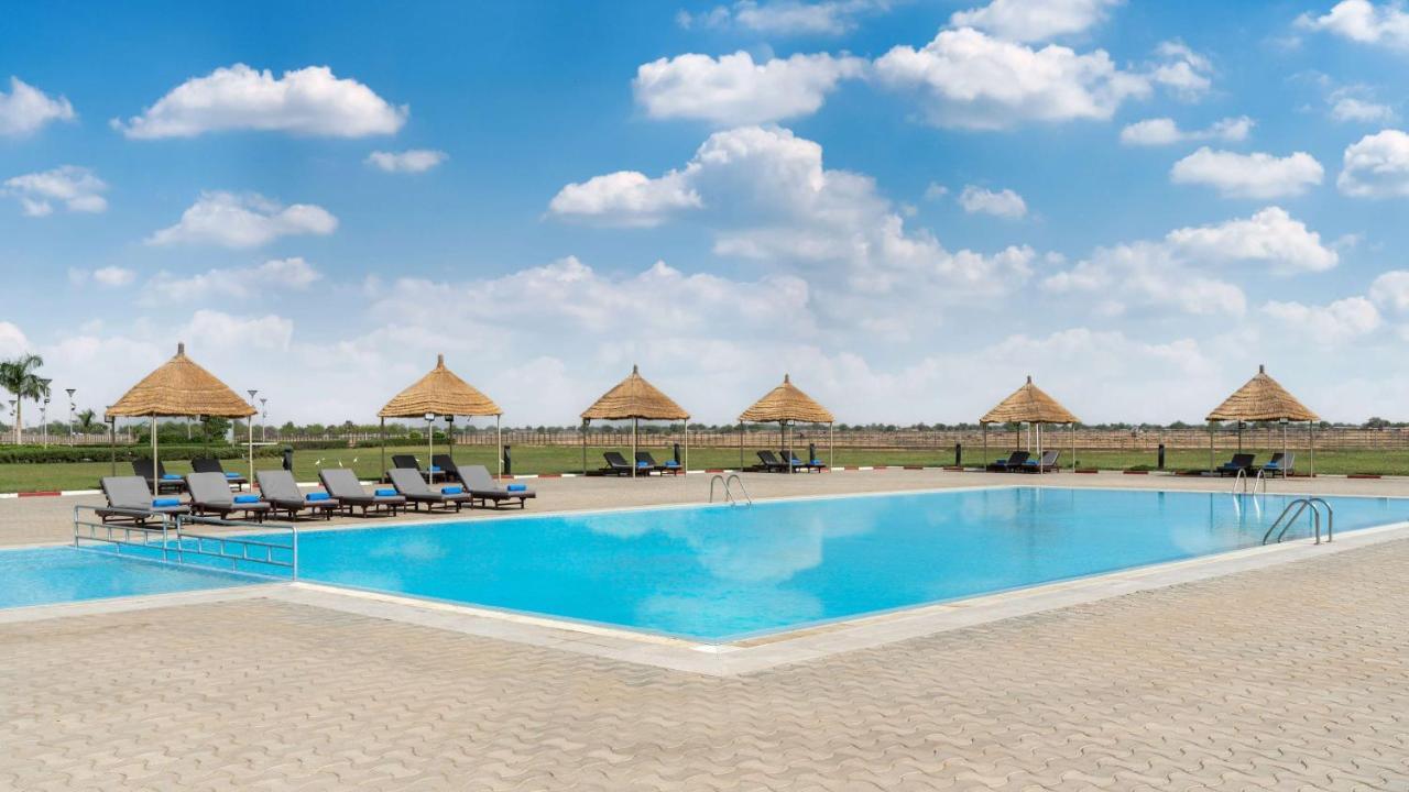 Radisson Blu Hotel NʼDjamena Exteriör bild